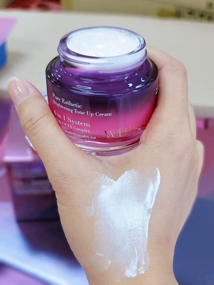 serum-tri-nam-tan-nhang-whisis-5 Kem Dưỡng Ẩm Trắng Da WHISIS Pure Esthetic Brightening Tone Up Cream Nâng Tone 50g